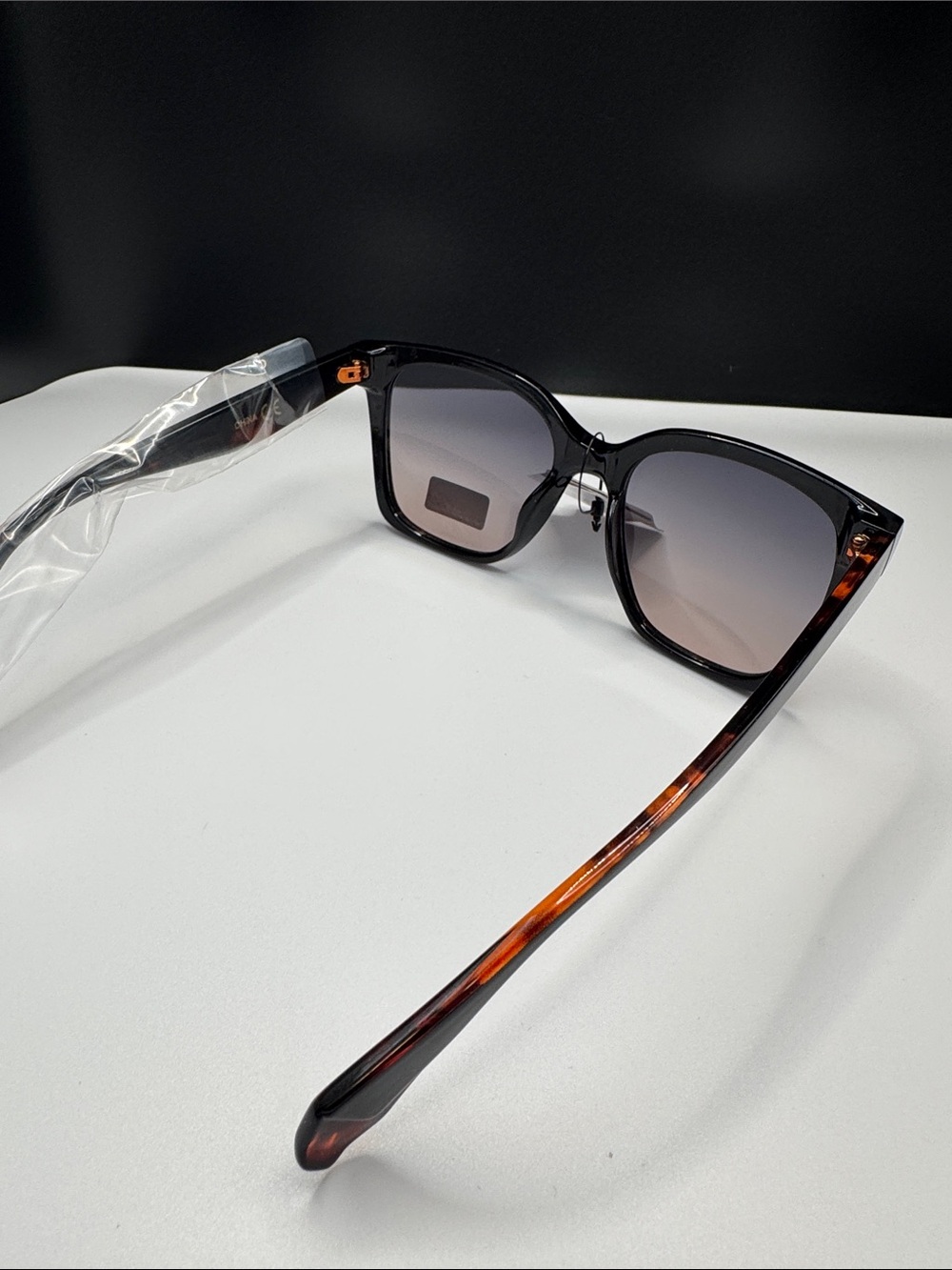 Classic Black Gradient Lens Women's Sunglasses (3-7) - Picture 5 of 7